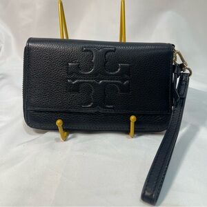 Black Leather Wristlet